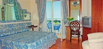 Hotel Cavalieri Palace &