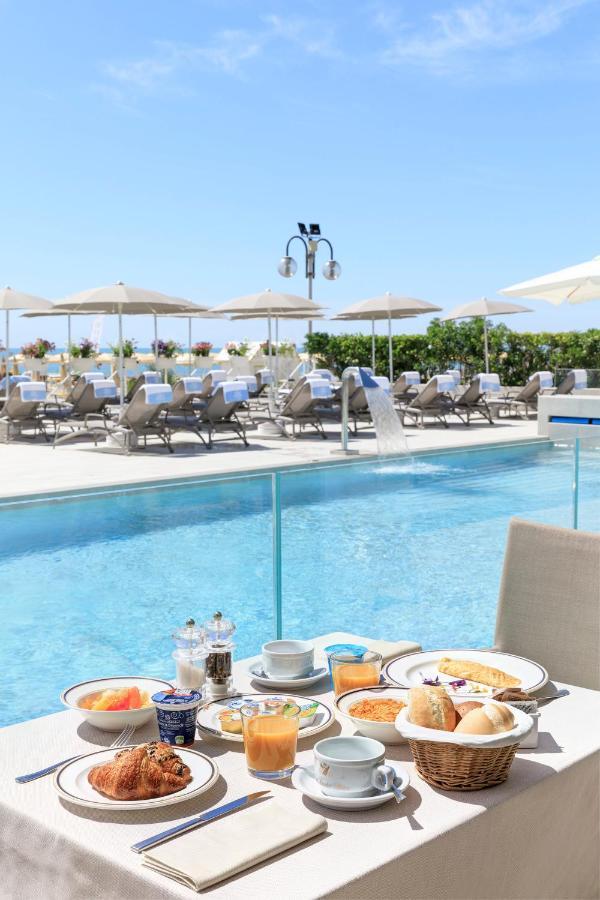 Cavalieri Palace &
