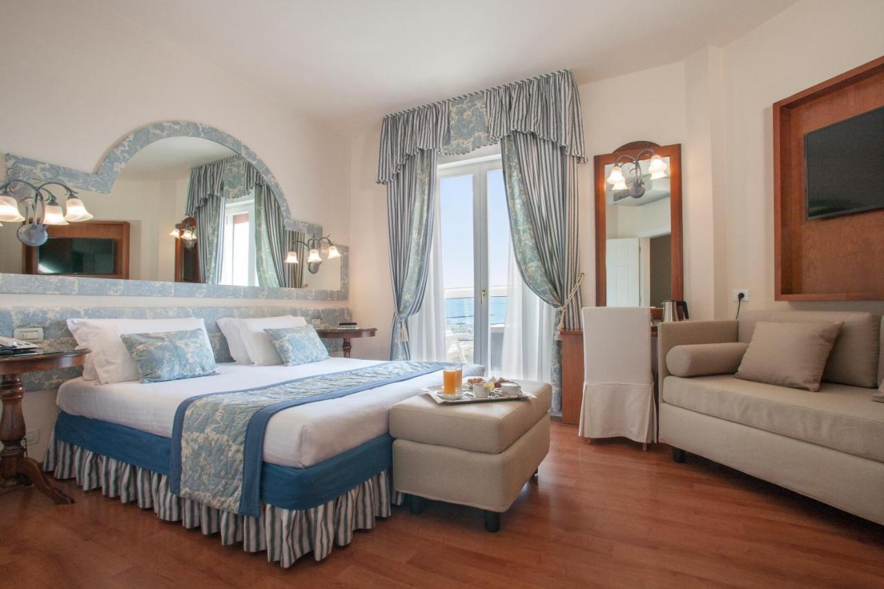 Cavalieri Palace & Hotel