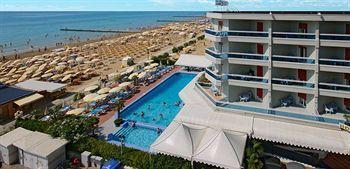 Cavalieri Palace &